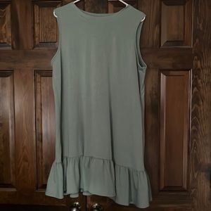 Green summer dress